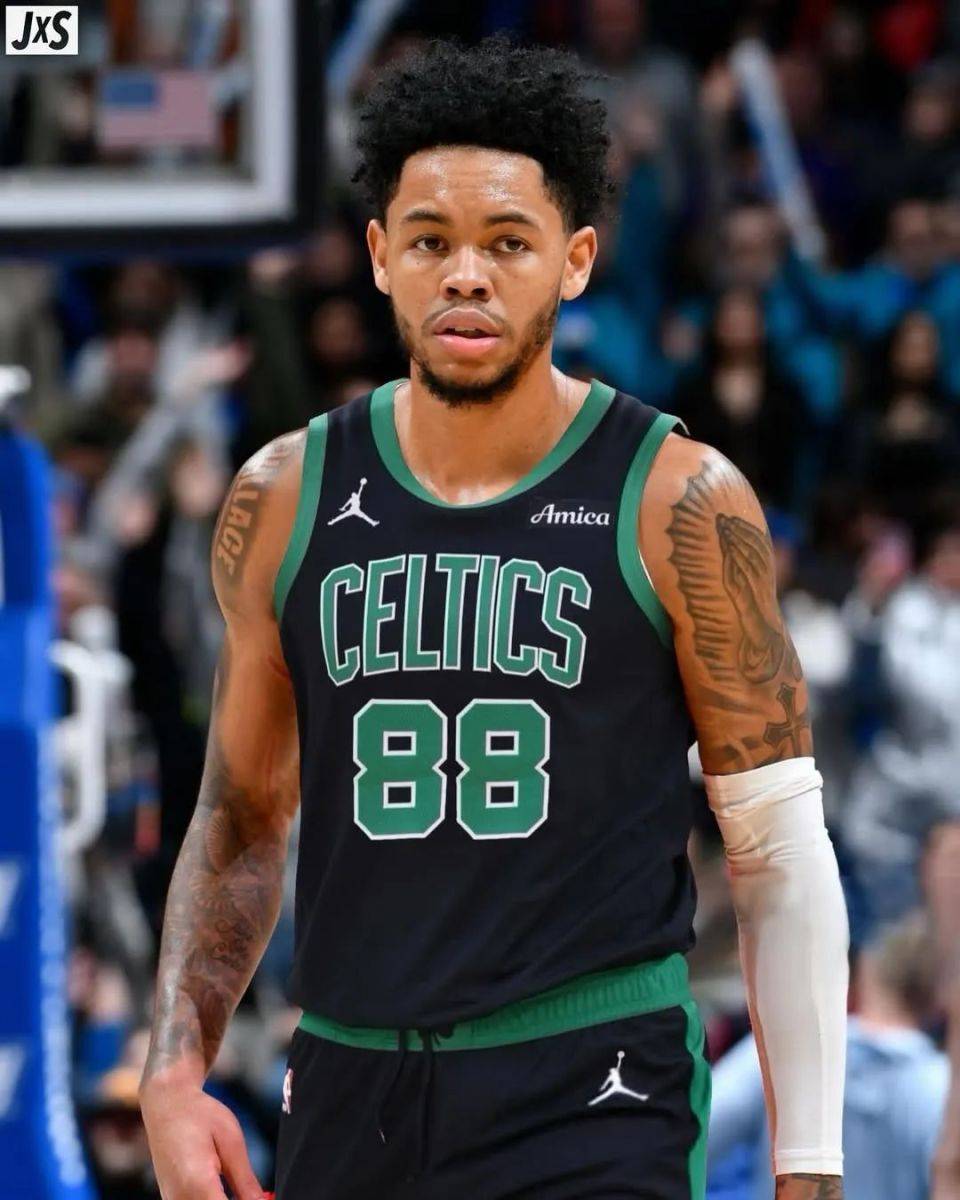 多米娱乐 -赛地聚焦：意甲清晨热度飙升；波士顿凯尔特人官宣签约；赛场秩序良好；纪律约束更严格的简单介绍