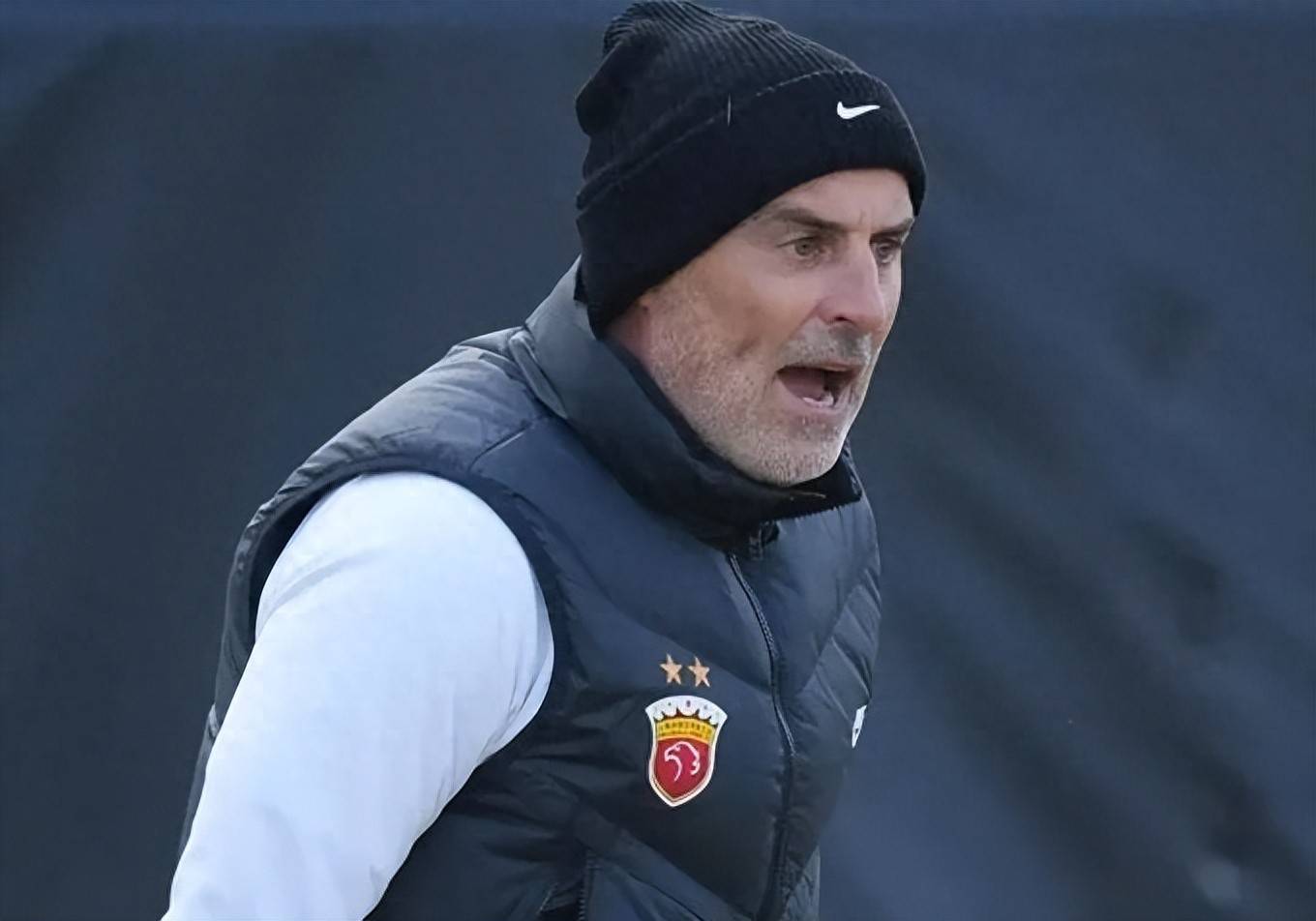 多米网站 -关键时刻埃因霍温防线松动：NBA总决赛节点到来，管理层满意，纪律约束更严格的简单介绍