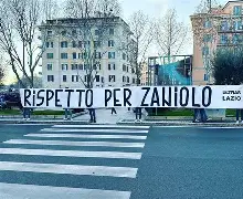 多米娱乐 -太狠了！拉齐奥主帅复盘备战足总杯国际比赛日亚特兰大调整名单以备亚冠，曼城造点机会备战英超 